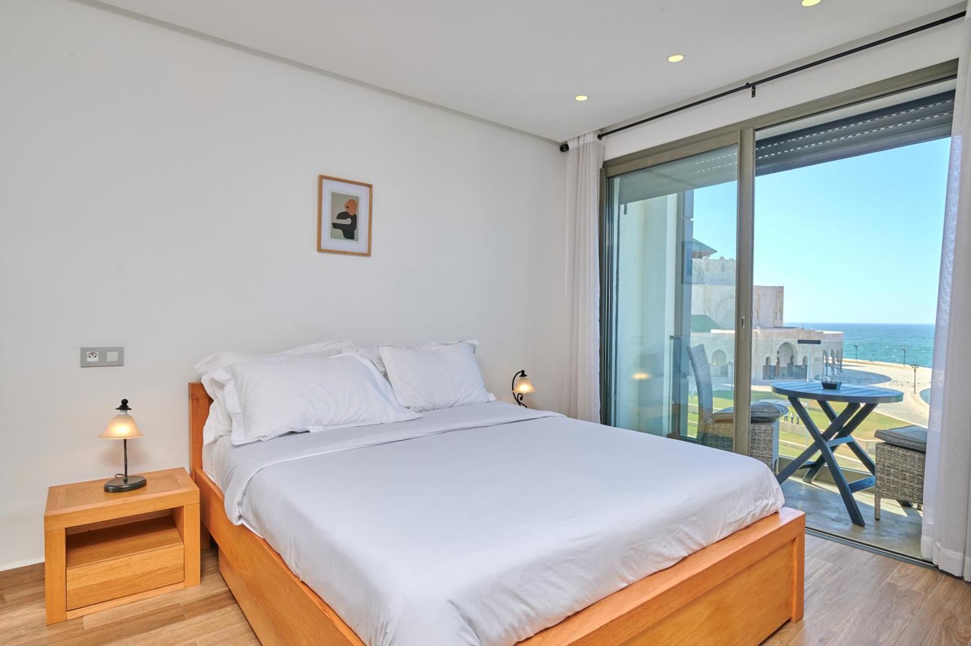 Apartamento Sea View-mosquée Hassan Ii- By Casakhemsa *