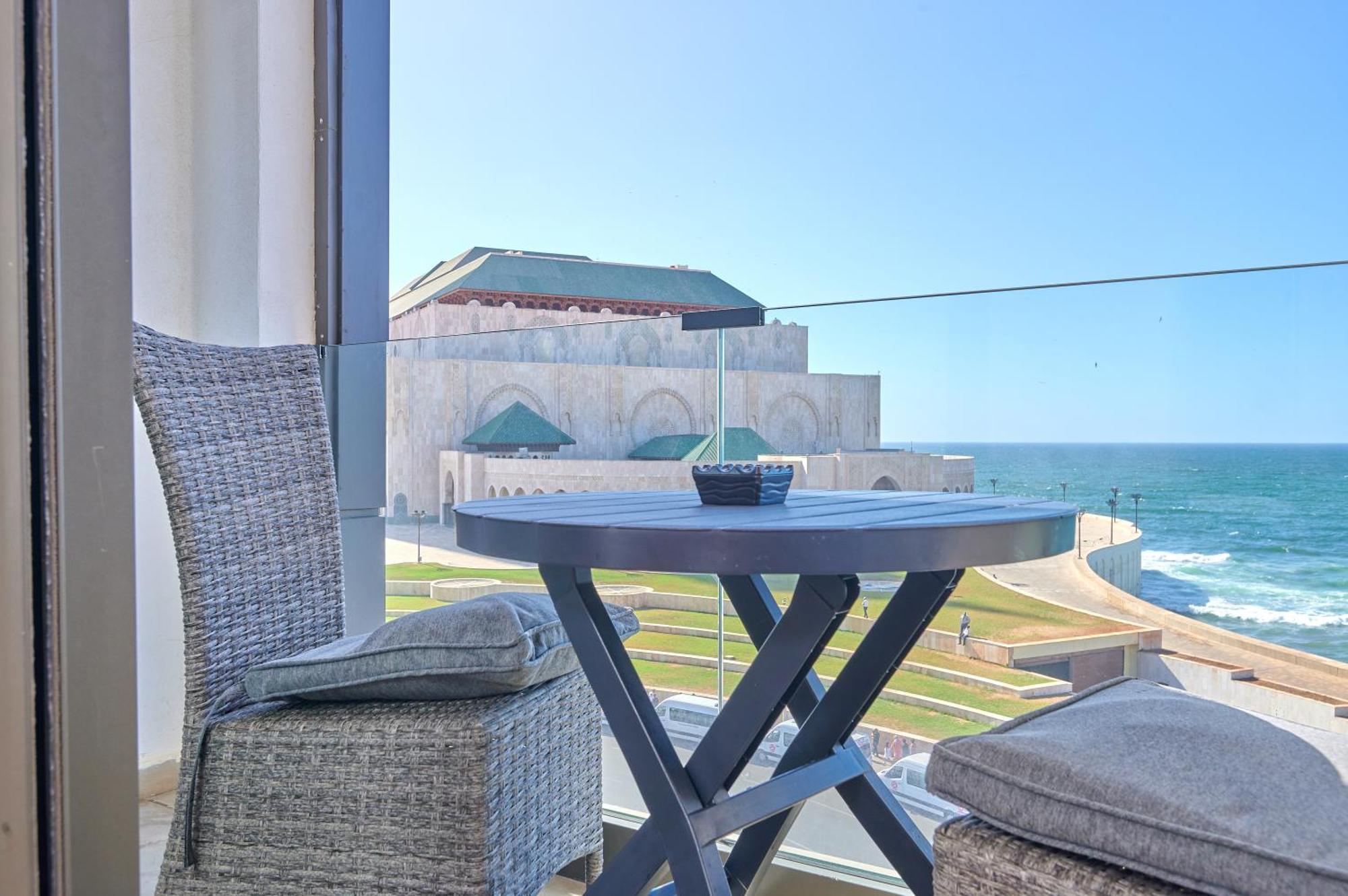 Sea View-mosquée Hassan Ii- By Casakhemsa Casa Blanca